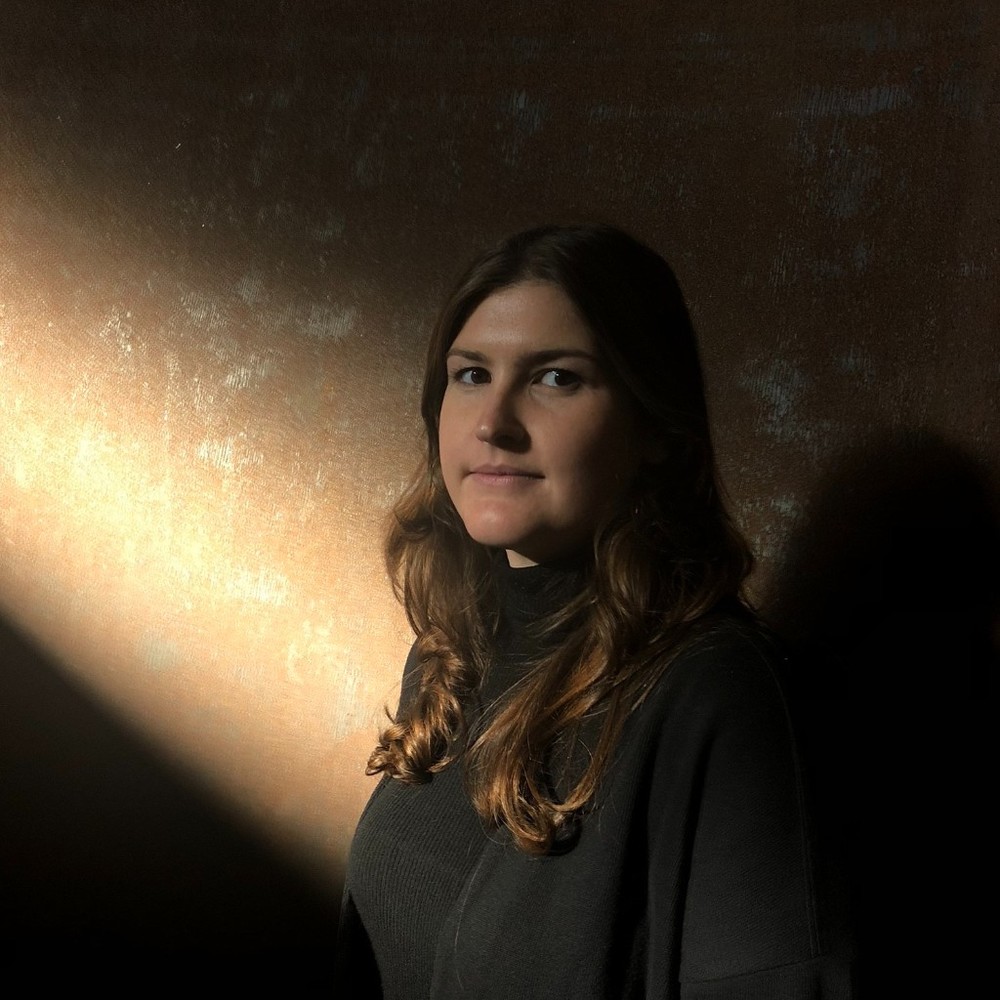 Meet your Posher, Caitlin